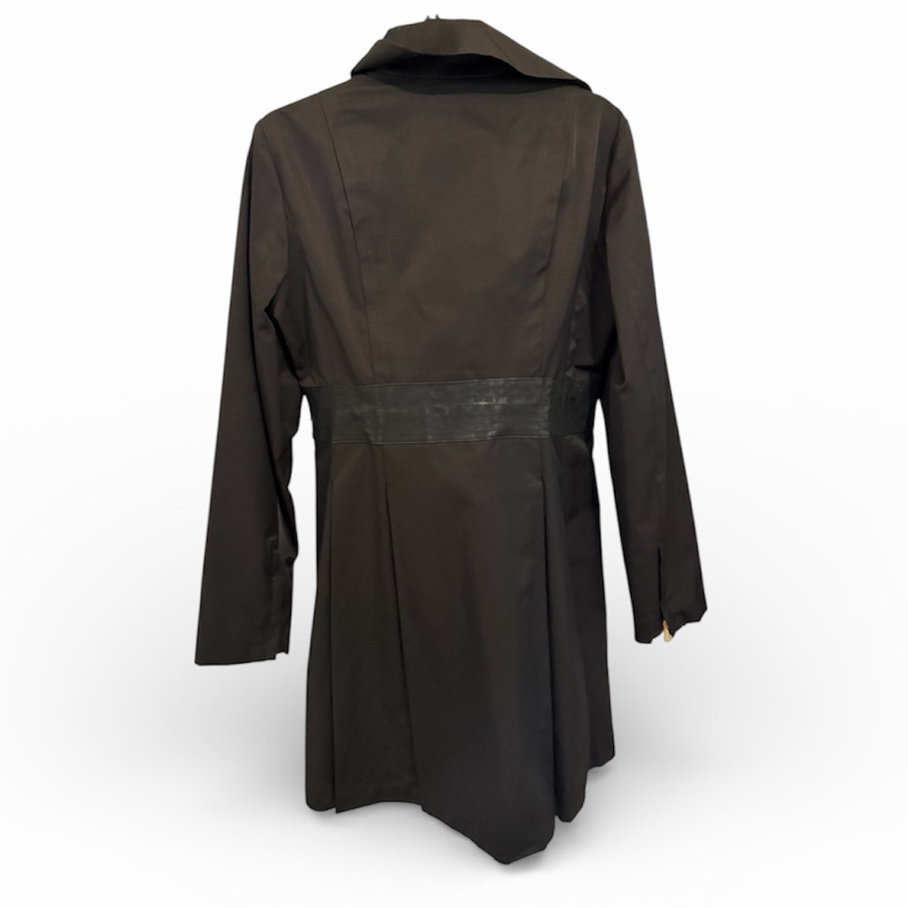Steve Madden pleated rain coat - Picture 2 of 5